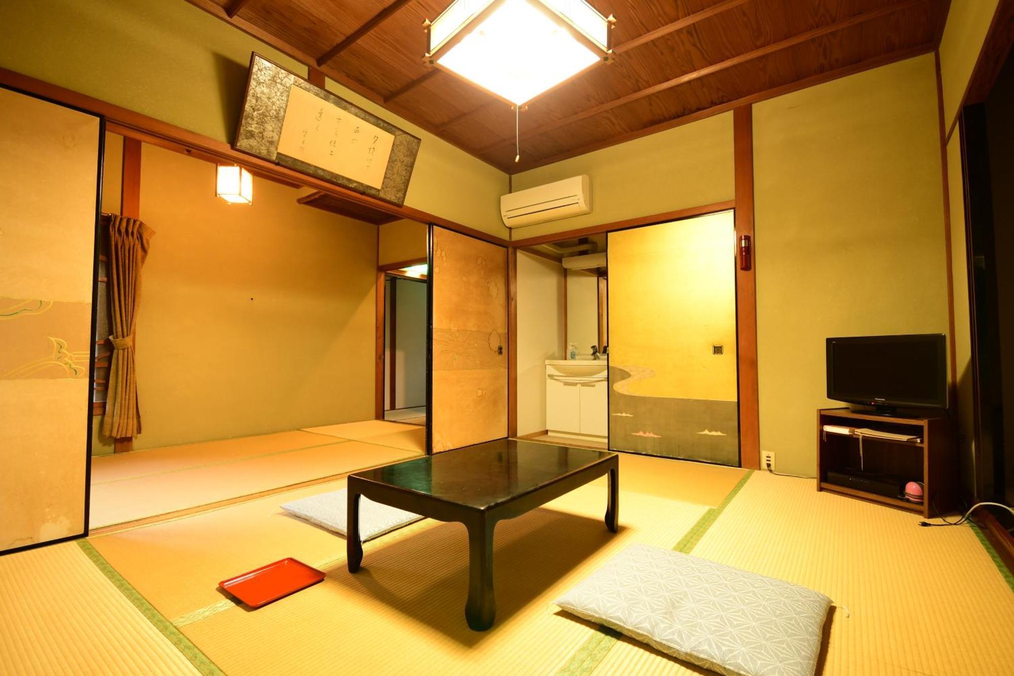 Koyasan Shukubo Fugenin Hotel Buitenkant foto