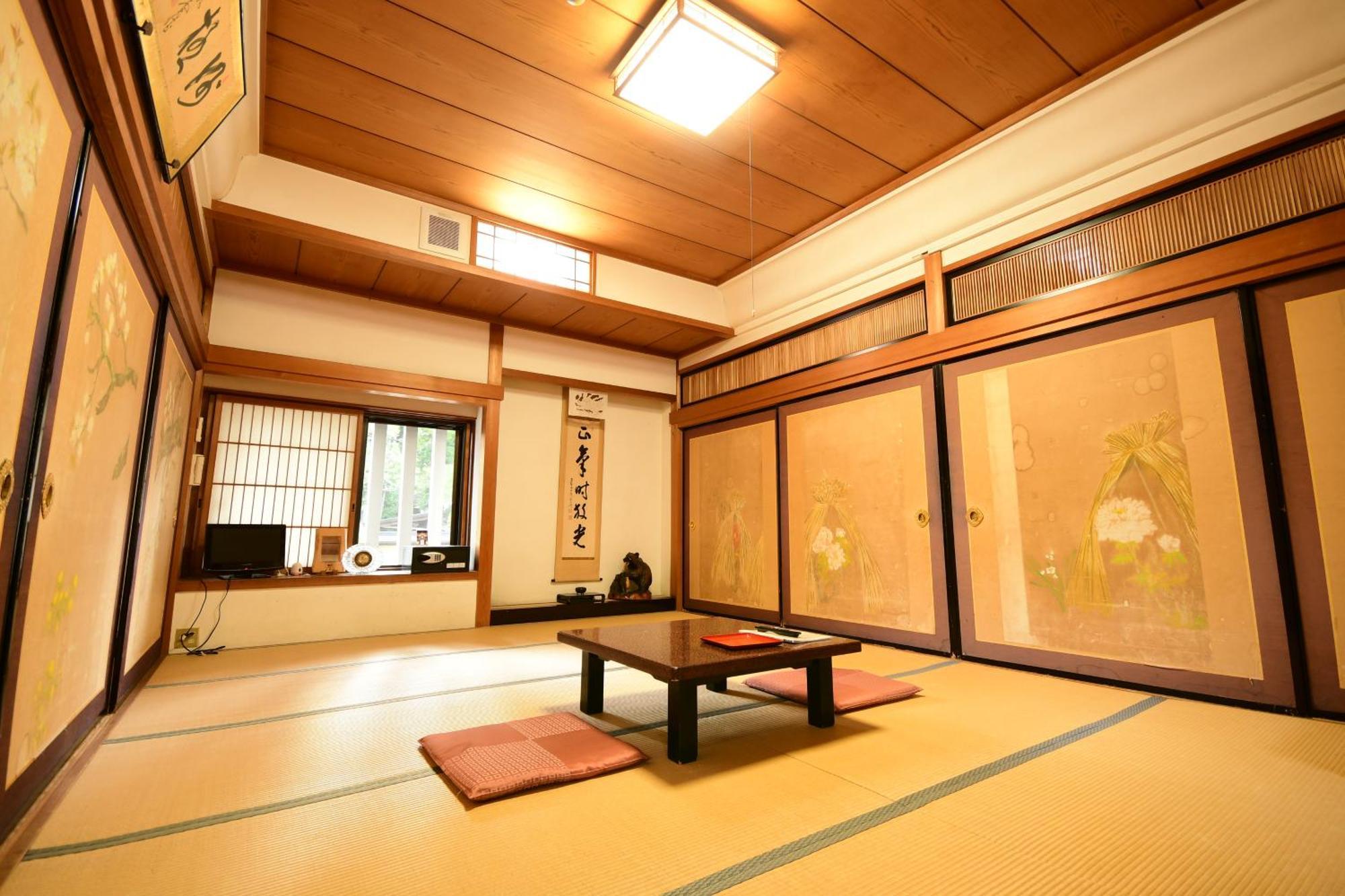 Koyasan Shukubo Fugenin Hotel Buitenkant foto