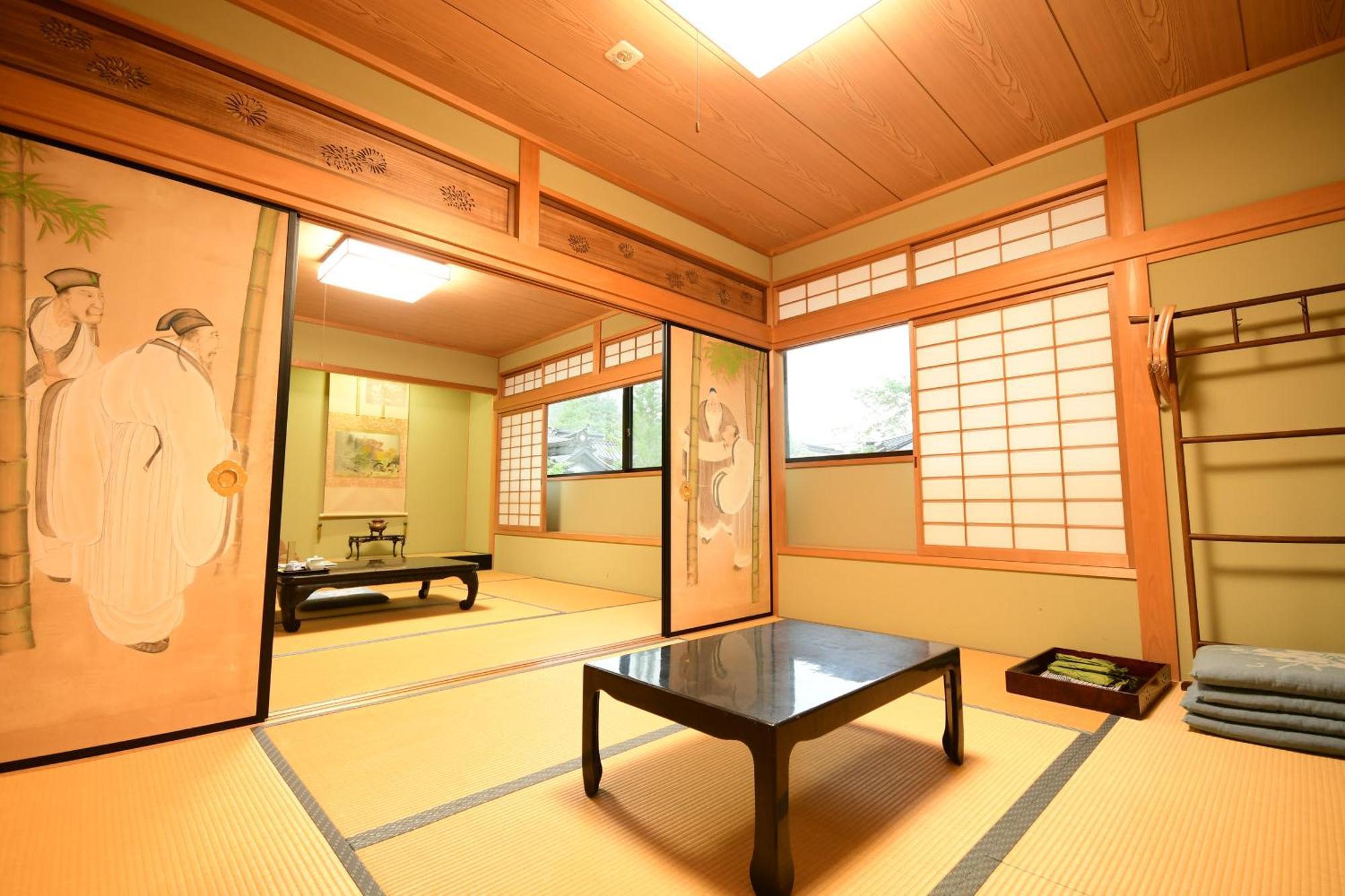 Koyasan Shukubo Fugenin Hotel Buitenkant foto