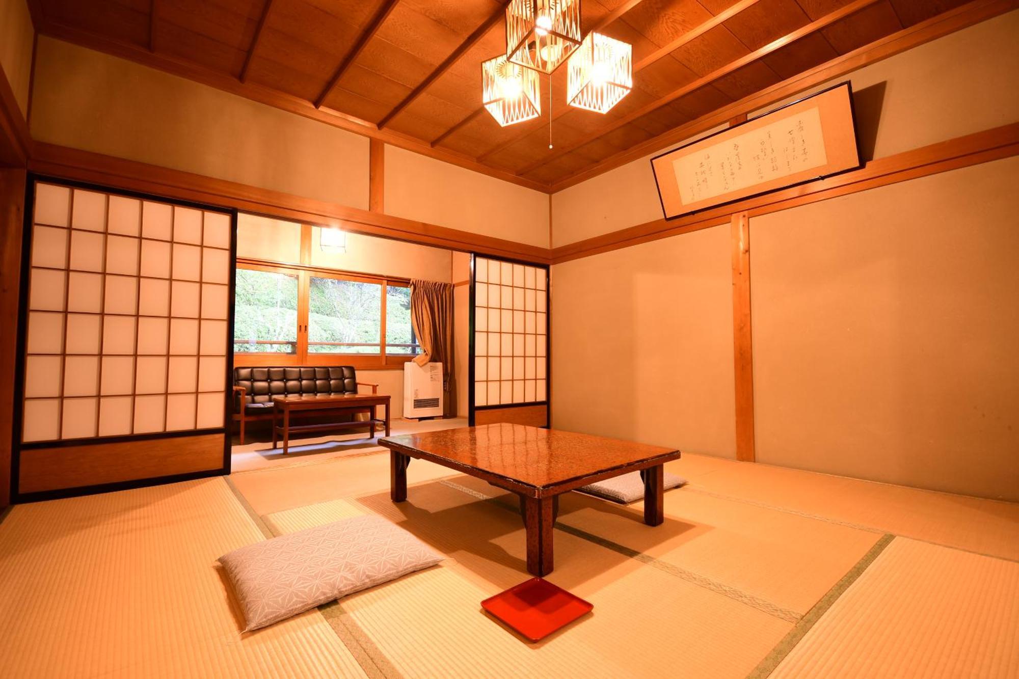 Koyasan Shukubo Fugenin Hotel Buitenkant foto