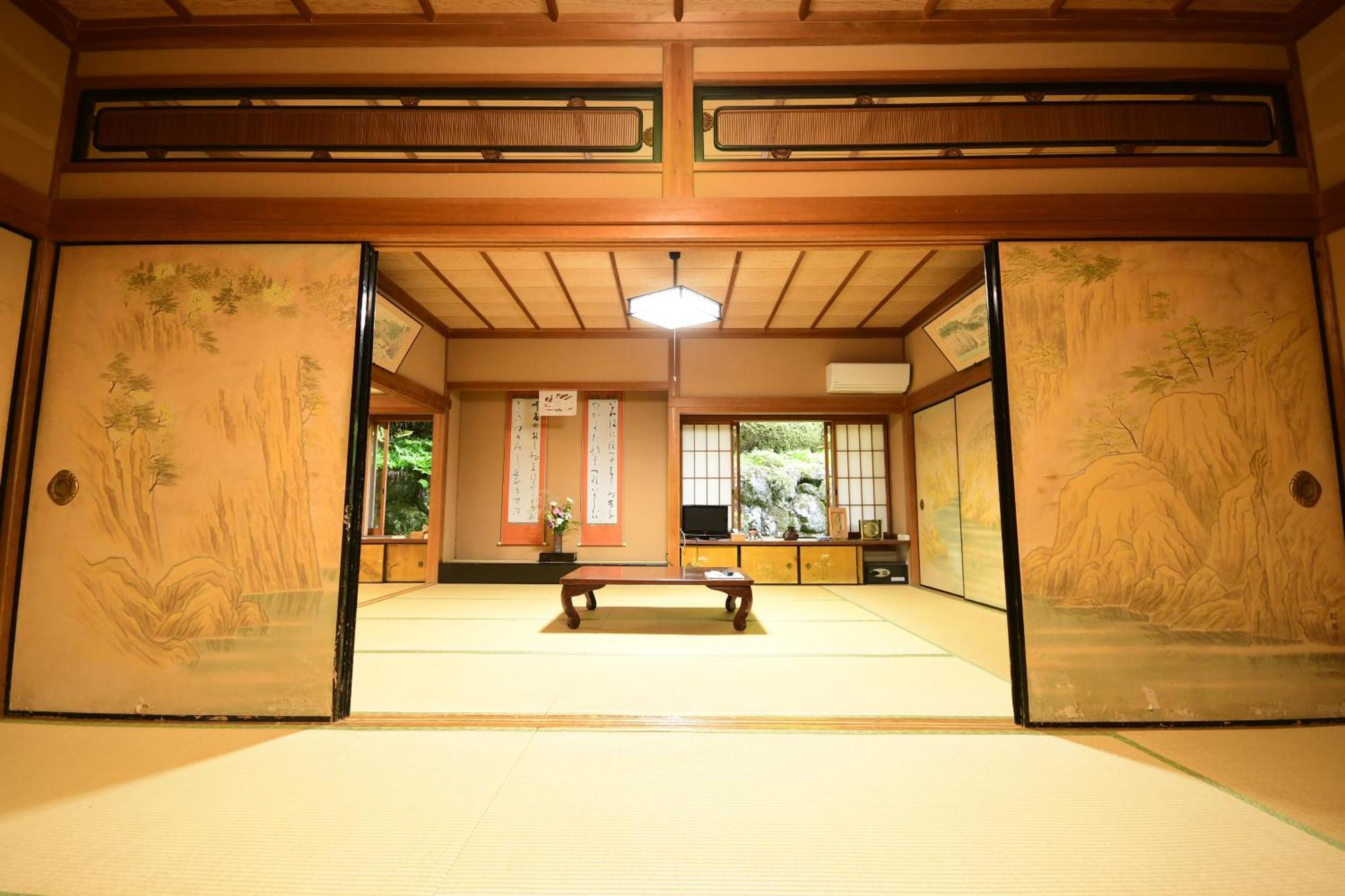 Koyasan Shukubo Fugenin Hotel Buitenkant foto