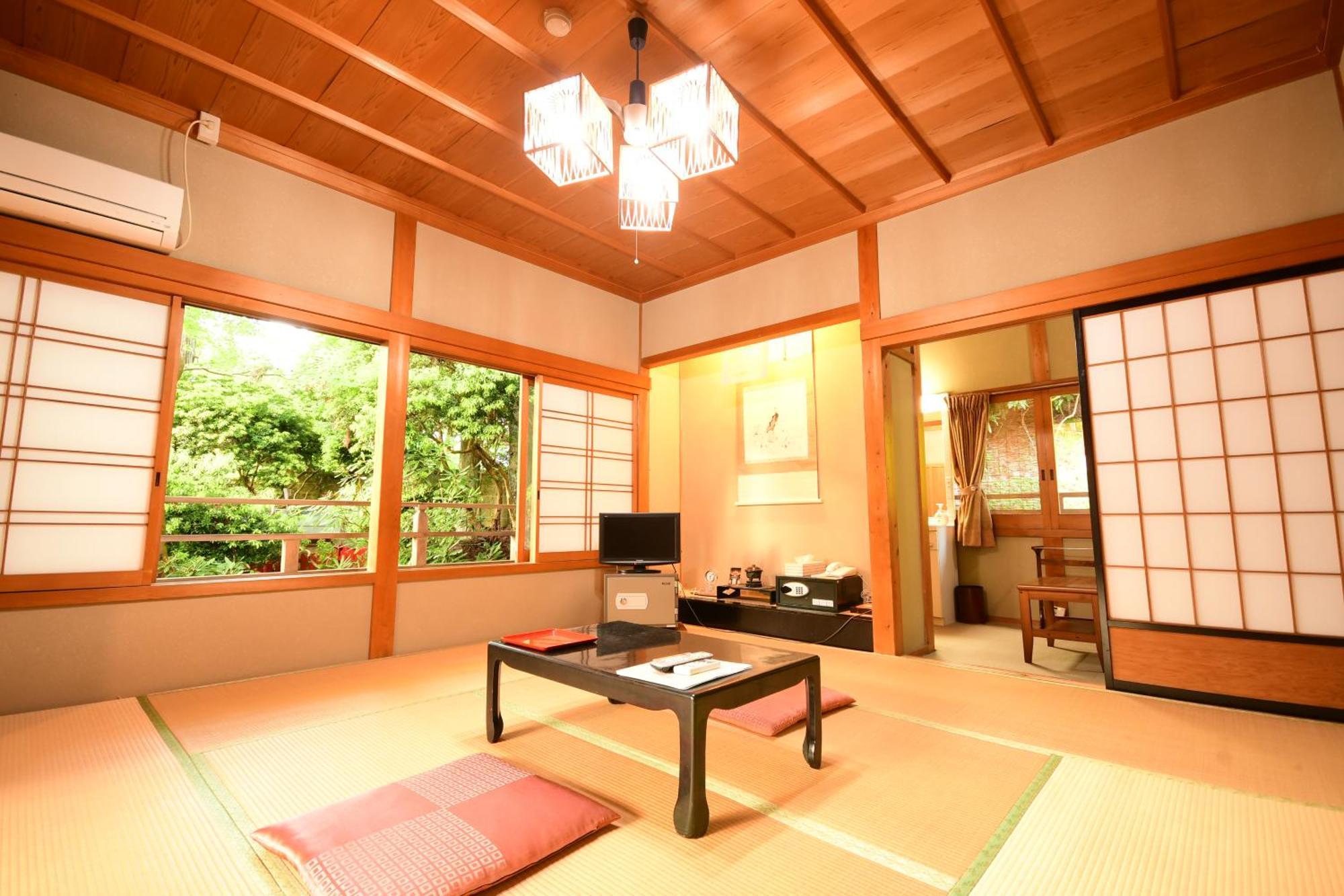 Koyasan Shukubo Fugenin Hotel Buitenkant foto