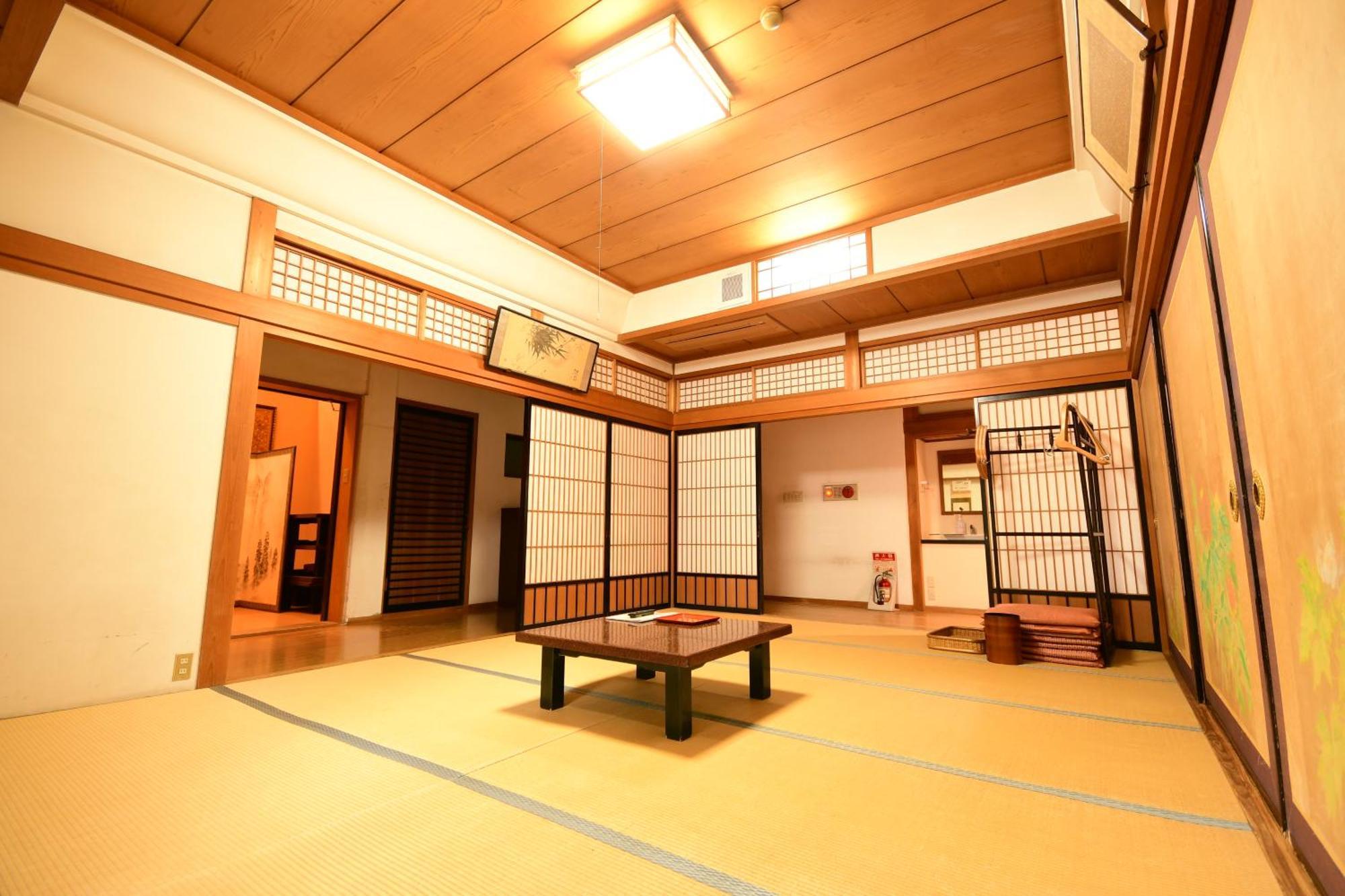 Koyasan Shukubo Fugenin Hotel Buitenkant foto