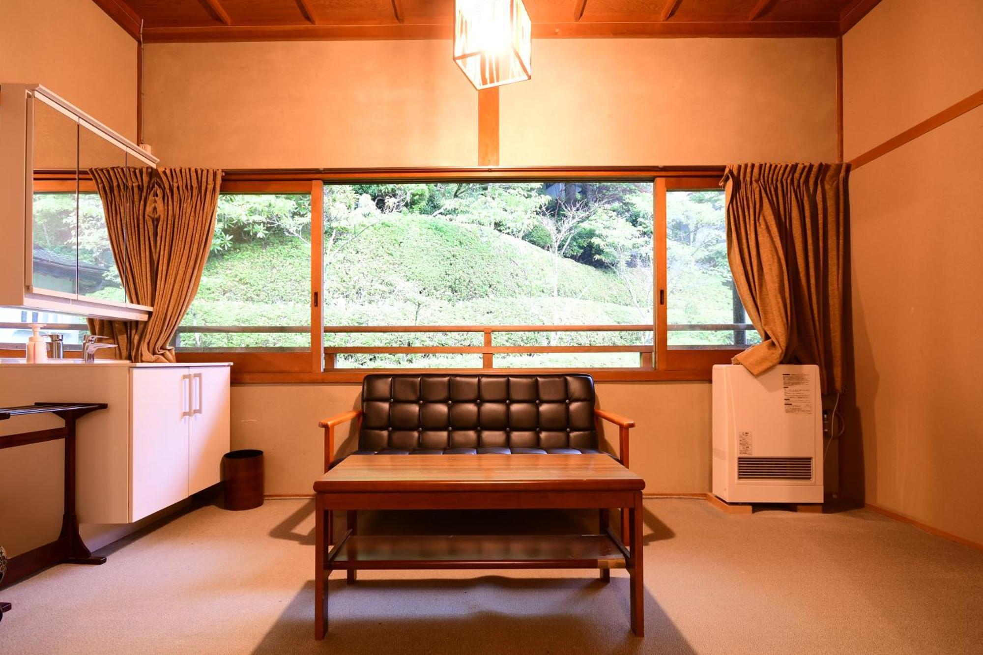 Koyasan Shukubo Fugenin Hotel Buitenkant foto
