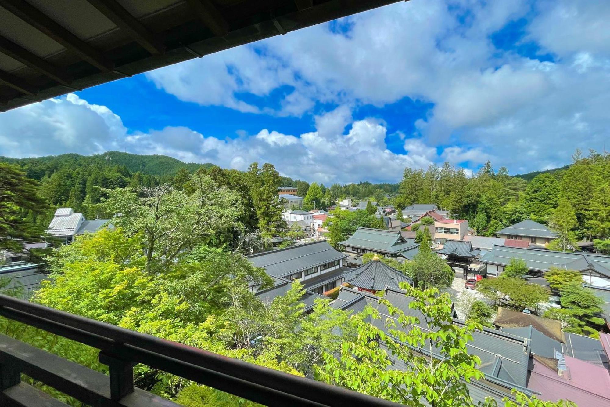 Koyasan Shukubo Fugenin Hotel Buitenkant foto